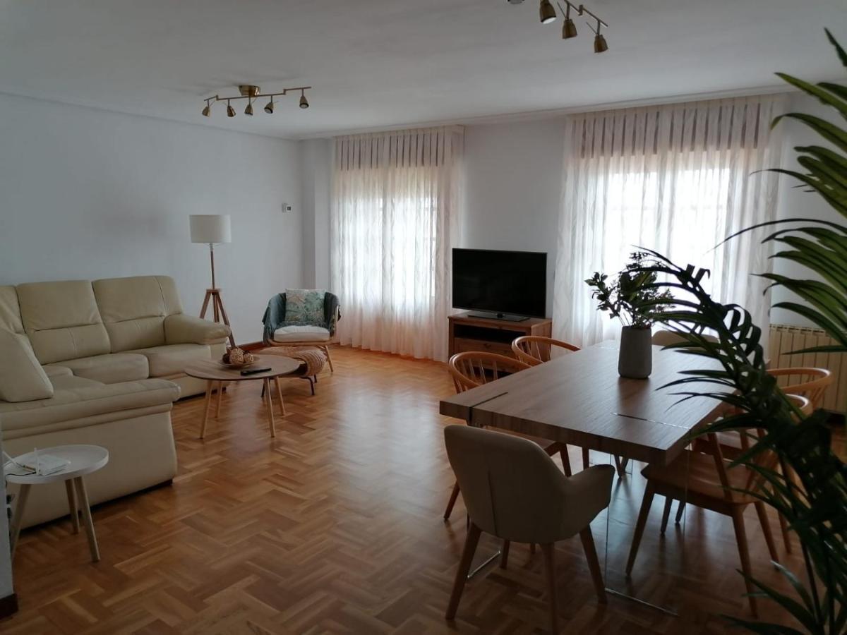 Apartamento Caracas Apartment Асторга Екстериор снимка